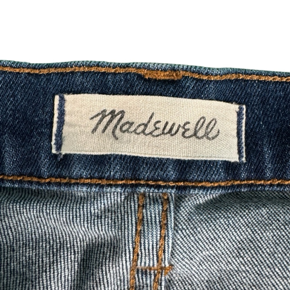 Madewell Slim Boyjean Shorts Women’s Size 30 Denim Blue Raw Hem Distressed - Picture 3 of 9
